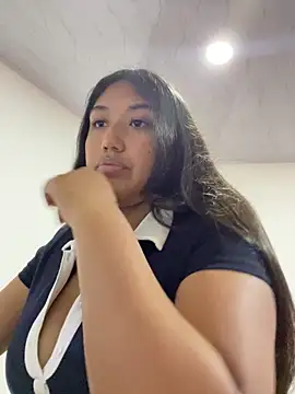 SharaRous online show from December 2025 01:00:02 AM