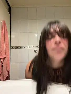 Snapshot of cami_lorena chatting on March 2026 01:42:02 AM cami lorena online show from March 2026 01:42:02 AM