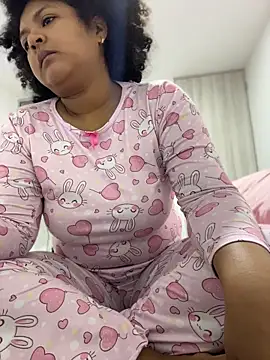 Snapshot of Rizos_hot_official chatting on May 2026 01:53:01 PM Rizos hot official online show from May 2026 01:53:01 PM