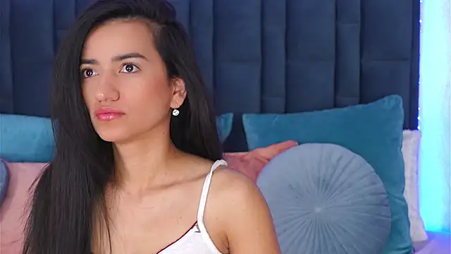 EmilyPrincy online show from December 2025 05:15:02 AM