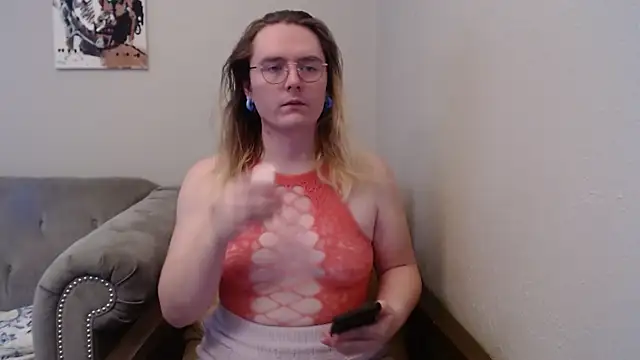 Snapshot of Elliebell chatting on January 2026 05:51:02 PM Elliebell online show from January 2026 05:51:02 PM