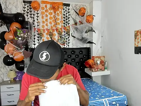 Adam Morgan2 online show from October 2025 05:20:02 AM