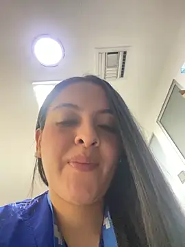 marianm29 online show from November 2025 12:27:01 PM