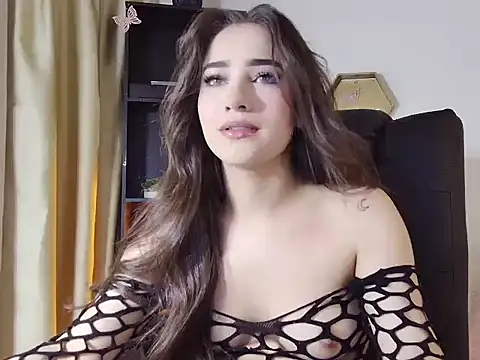 StefannyCipriani online show from September 2025 12:43:02 AM