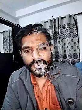 avi007p online show from December 2025 07:10:02 PM