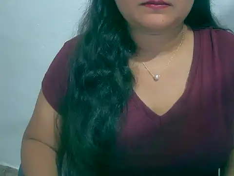 Saniya K online show from November 2025 01:57:02 PM