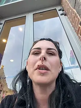 LadyNocturne online show from April 2026 01:41:02 PM