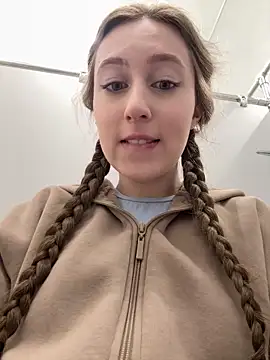 FroggyAnna online show from March 2026 03:26:02 PM