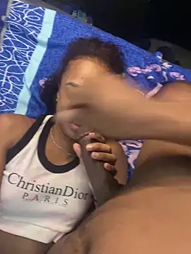 sexy-colombiana online show from November 2025 05:00:02 PM