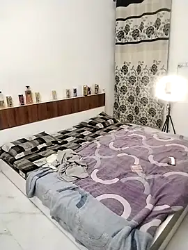 Sexy vernilla online show from October 2025 03:12:01 PM