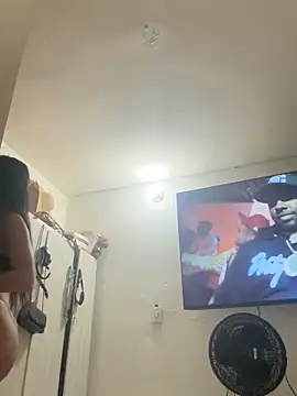 skullvalu online show from April 2026 08:02:02 PM