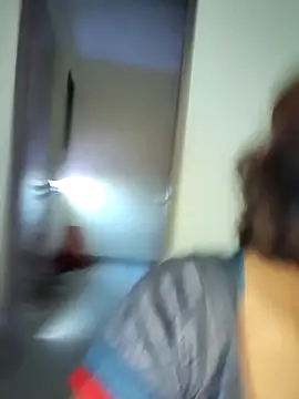 Snapshot of Love_birdss69 chatting on October 2025 02:17:02 AM Love birdss69 online show from October 2025 02:17:02 AM