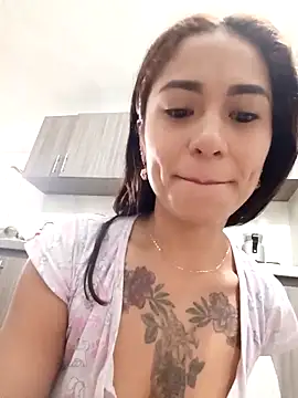 Liahdiaz  online show from November 2025 11:43:02 AM