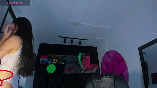 miIa bratz online show from February 2026 07:31:01 PM