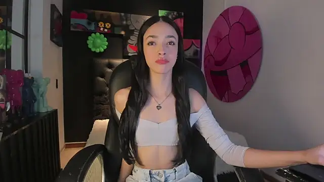 miIa bratz online show from February 2026 07:32:02 PM