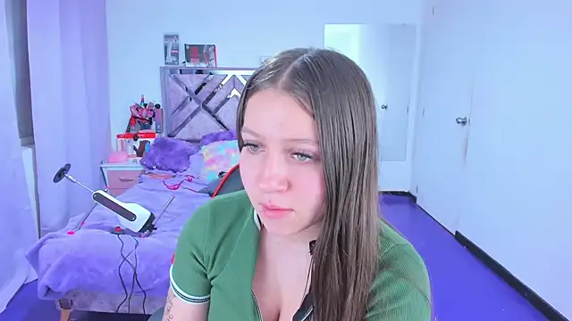 Snapshot of Luna_Analya chatting on February 2026 02:39:02 AM Luna Analya online show from February 2026 02:39:02 AM