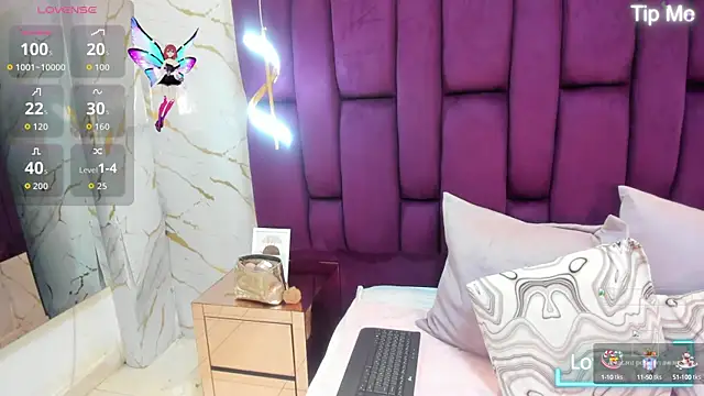 megannherrera online show from September 2025 12:16:01 PM