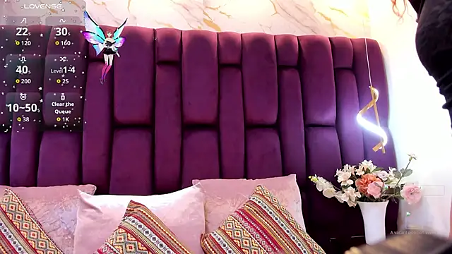 megannherrera online show from October 2025 11:56:02 AM