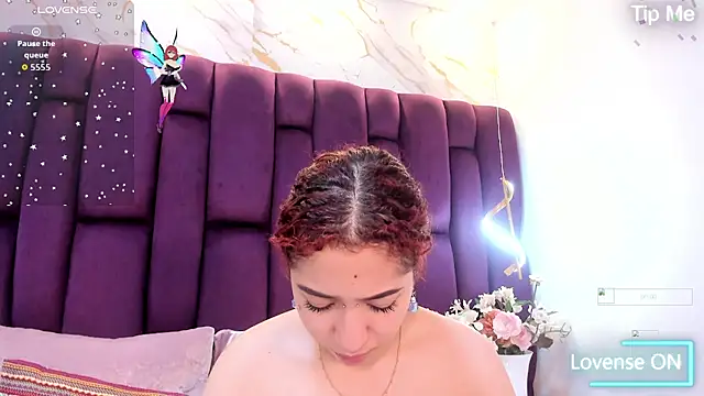 megannherrera online show from November 2025 11:53:01 AM