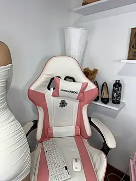 Snapshot of sofi_sweet_7 chatting on July 2026 08:04:02 PM sofi sweet 7 online show from July 2026 08:04:02 PM