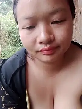 Snapshot of girl-babi chatting on September 2025 04:23:01 AM girl-babi online show from September 2025 04:23:01 AM