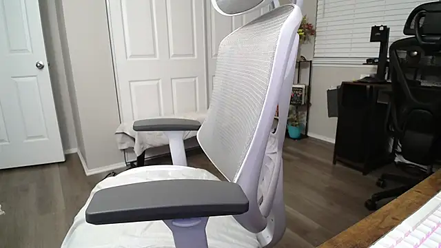 SHEILYN  online show from September 2025 09:55:01 AM