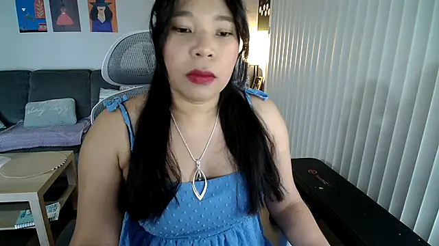 Snapshot of SHEILYN_ chatting on May 2026 05:13:01 AM SHEILYN online show from May 2026 05:13:01 AM