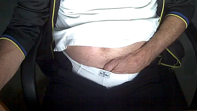 velikifant7 online show from February 2026 05:15:01 AM