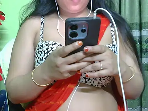Snapshot of fairy_queen07 chatting on May 2026 01:35:01 AM fairy queen07 online show from May 2026 01:35:01 AM