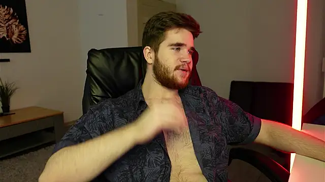 Snapshot of Mark_Maxim chatting on October 2025 12:52:02 PM Mark Maxim online show from October 2025 12:52:02 PM