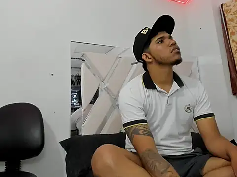 klever haston online show from December 2025 01:15:02 AM