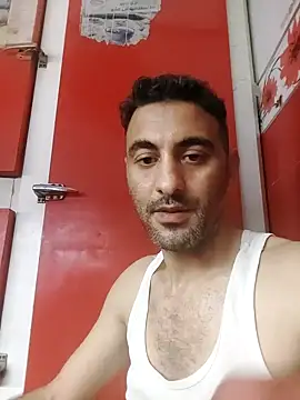 Snapshot of mahdiDido chatting on October 2025 09:31:01 PM mahdiDido online show from October 2025 09:31:01 PM