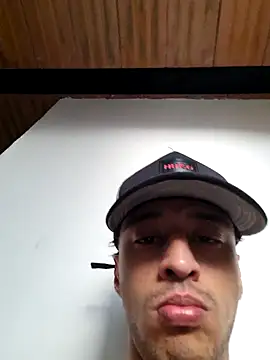 Snapshot of Santi2323xxX chatting on December 2025 09:20:02 PM Santi2323xxX online show from December 2025 09:20:02 PM