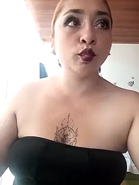 Mariana-94 online show from November 2025 12:16:01 PM