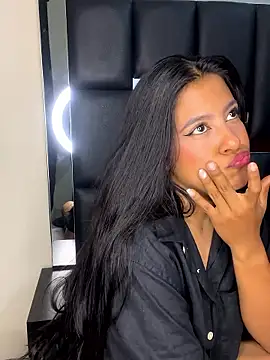 Kendra C online show from November 2025 10:59:02 PM