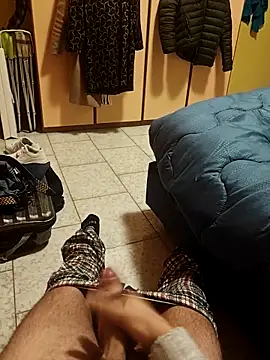 LucifertheGenius online show from December 2025 04:10:02 AM