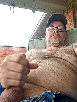 Snapshot of troygreen407 chatting on April 2026 04:15:02 PM troygreen407 online show from April 2026 04:15:02 PM