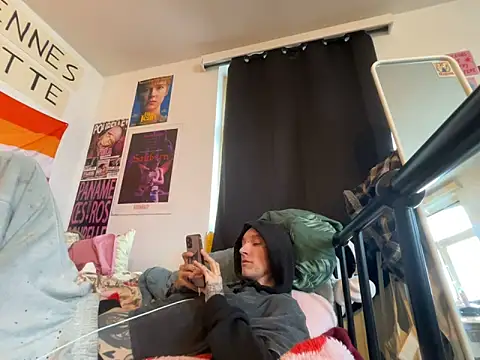 Snapshot of Styxlust chatting on April 2026 05:06:02 PM Styxlust online show from April 2026 05:06:02 PM