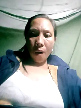 Lisa pusy online show from November 2025 11:43:02 AM