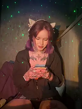 n1ghtcloud online show from October 2025 01:15:01 AM