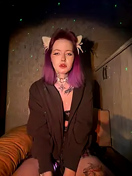 n1ghtcloud online show from October 2025 10:11:01 PM