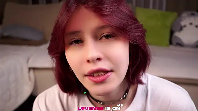 Snapshot of LurleneRamo chatting on May 2026 01:12:01 AM LurleneRamo online show from May 2026 01:12:01 AM