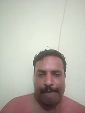 vardh033 online show from October 2025 07:31:01 PM