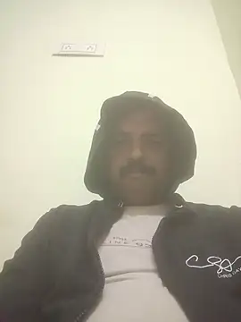 vardh033 online show from October 2025 06:50:02 AM