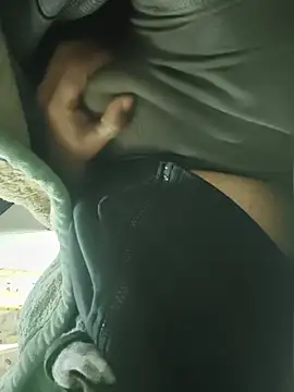 vardh033 online show from December 2025 02:08:02 AM