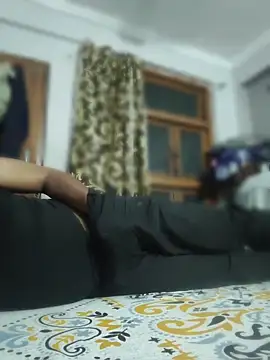 Snapshot of vardh033 chatting on April 2026 12:58:02 PM vardh033 online show from April 2026 12:58:02 PM