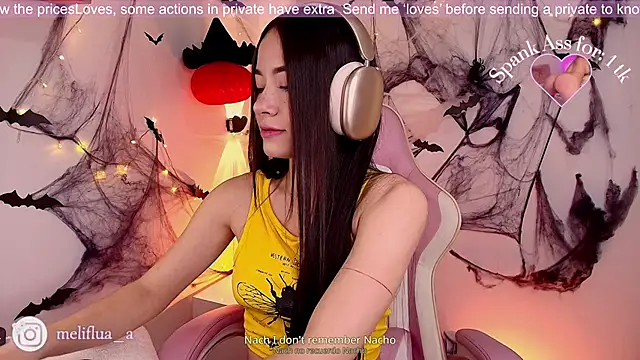 Melifluaa online show from October 2025 04:18:01 PM