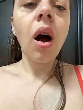 ladywithbigass online show from March 2026 05:46:01 AM