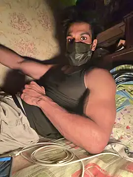 Snapshot of fitxrs chatting on October 2025 07:01:01 PM fitxrs online show from October 2025 07:01:01 PM