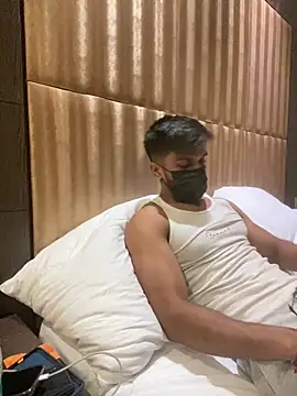 Snapshot of fitxrs chatting on January 2026 06:00:01 PM fitxrs online show from January 2026 06:00:01 PM